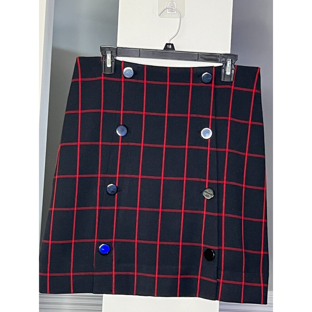 Talbot's Black Knee Length Black /Red Plaid and Button Trim Sz 8 T